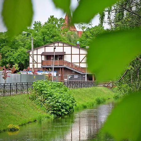 Amberroom Alojamento de Acomodação e Pequeno-almoço Pruszcz Gdański